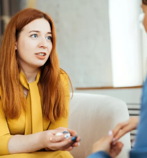 How To Deal With A Conversational Narcissist