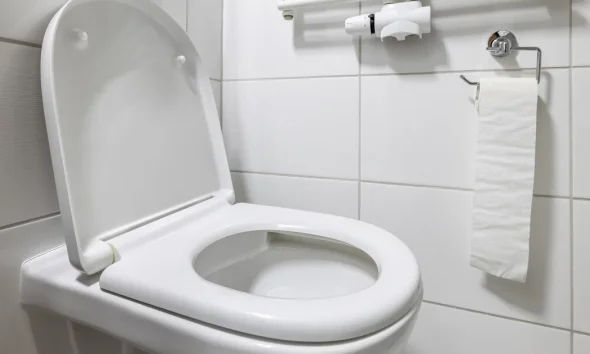 Drinking Too Much Water Can Be Dangerous. Here Are The Signs.