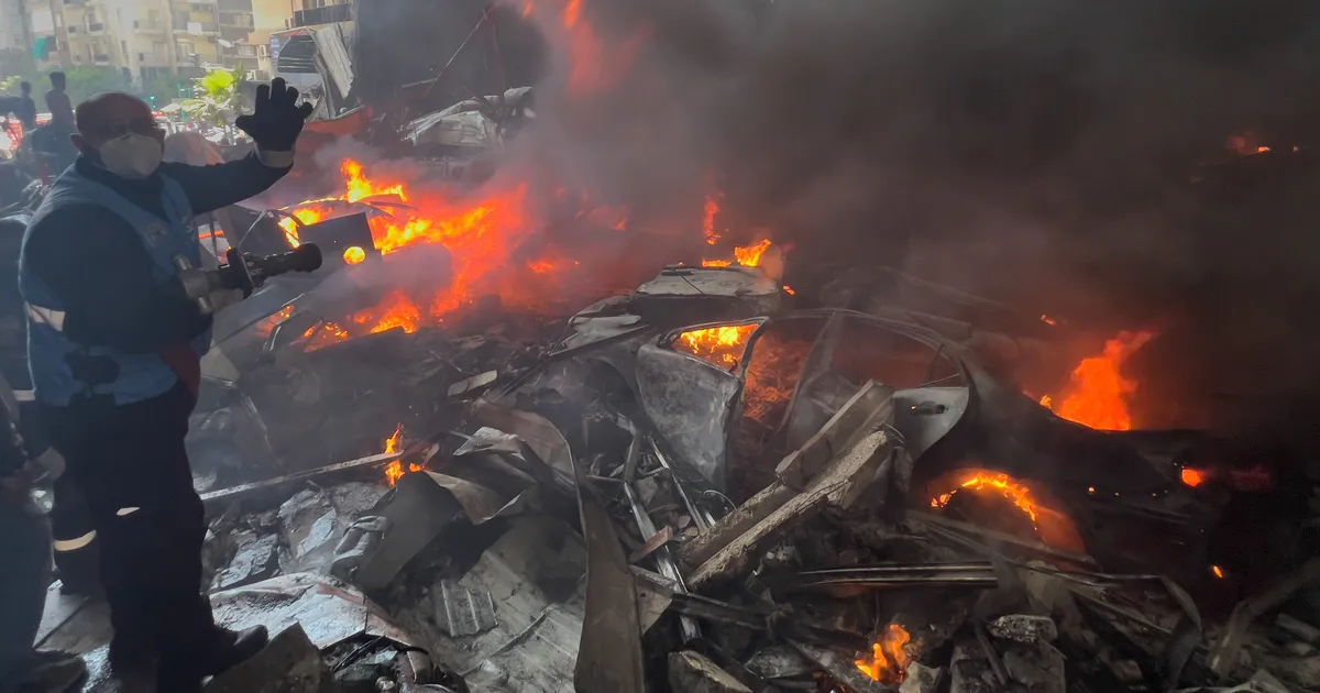 Trump's Iran Ceasefire 'Tattered' After Israeli Strikes