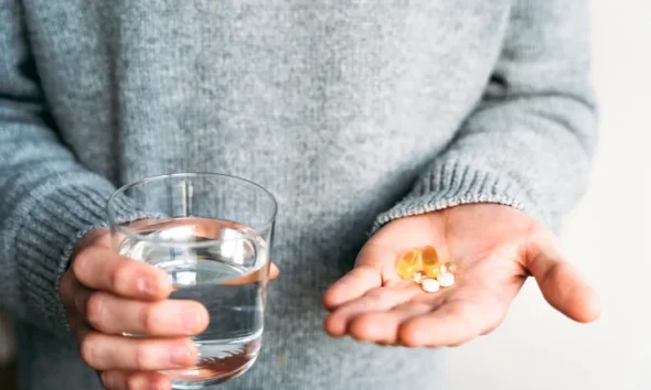 New research suggests that healthy vitamin D levels in midlife may be protective for your brain.