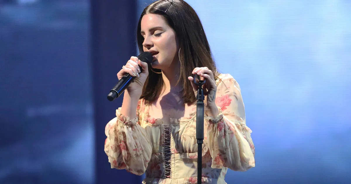 Lana Del Rey Surprise Releases 007 First Light James Bond Theme