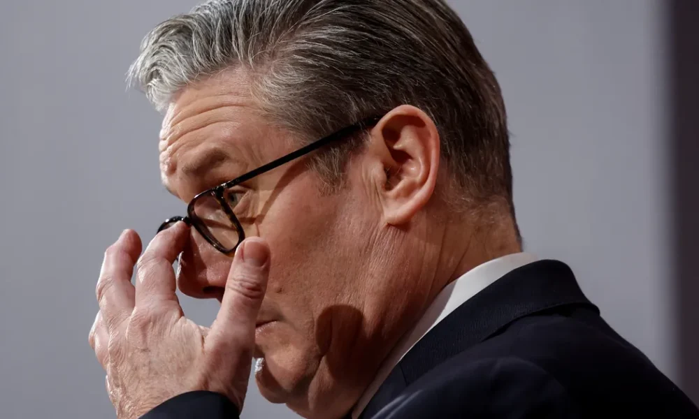 Sir Olly Robbins: Starmer Sacks Foreign Office Official As Mandelson Row Re-emerges