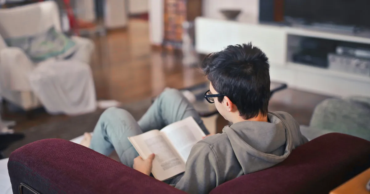 Why Are UK Teens Reading Less For Pleasure?
