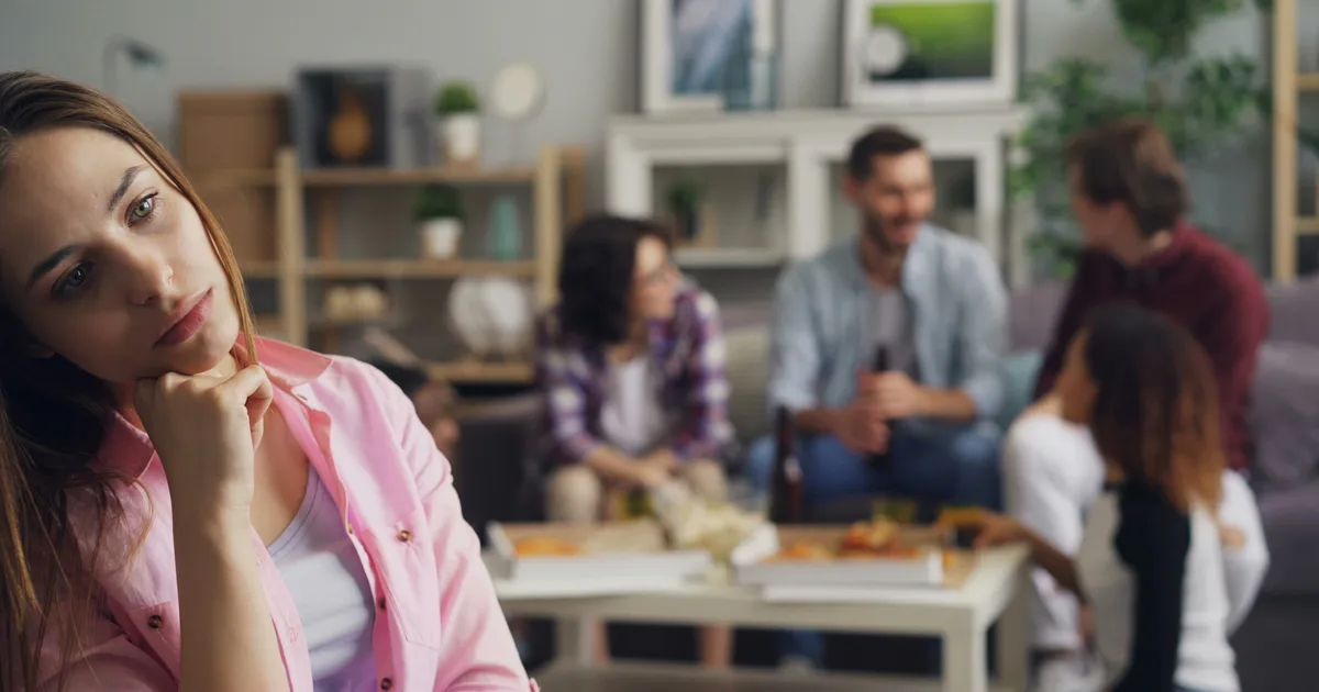 Therapist Explains Why 'Friendship Breakups' Hurt As Much As Relationship Split