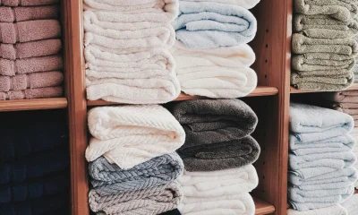 Here's What The Non-Fluffy Stripes On Towels Are Really For