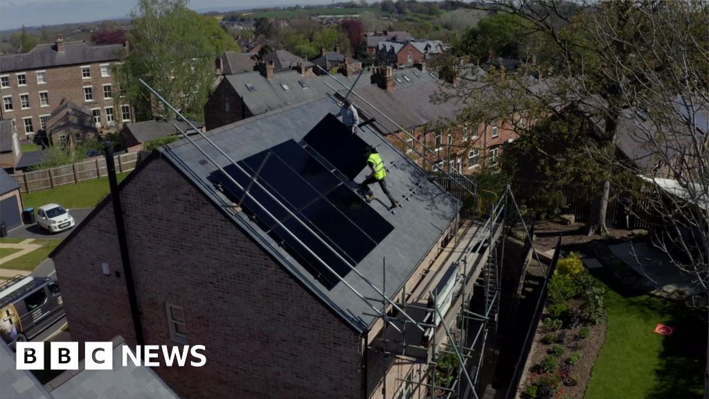 Homeowners turn to solar panels as oil prices rise