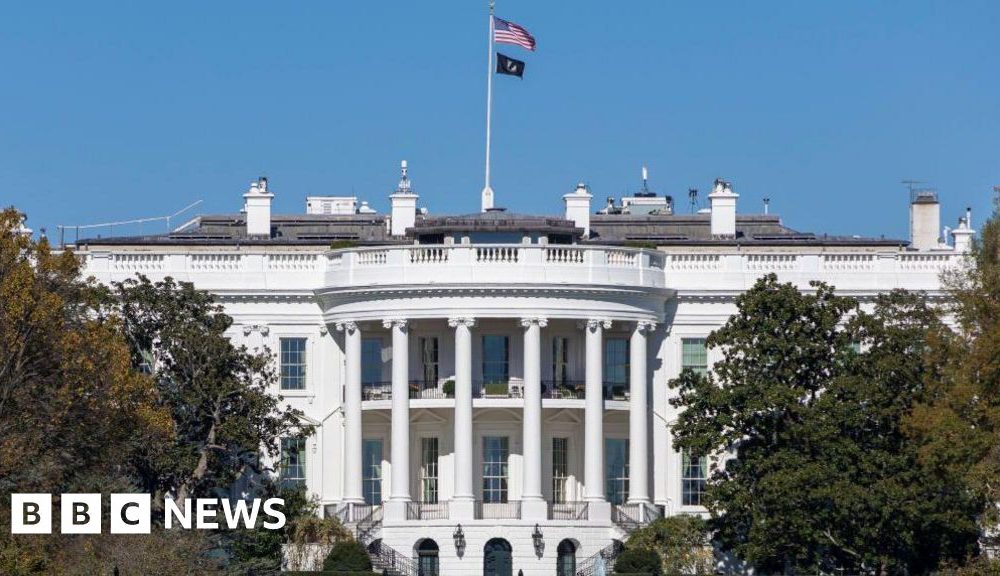 White House staff told not to place bets on prediction markets