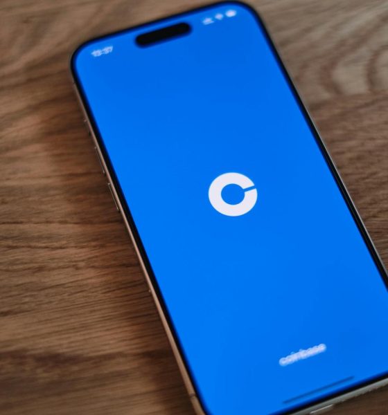 Prediction markets are the new secret weapon for Coinbase (COIN) and Robinhood (HOOD) growth