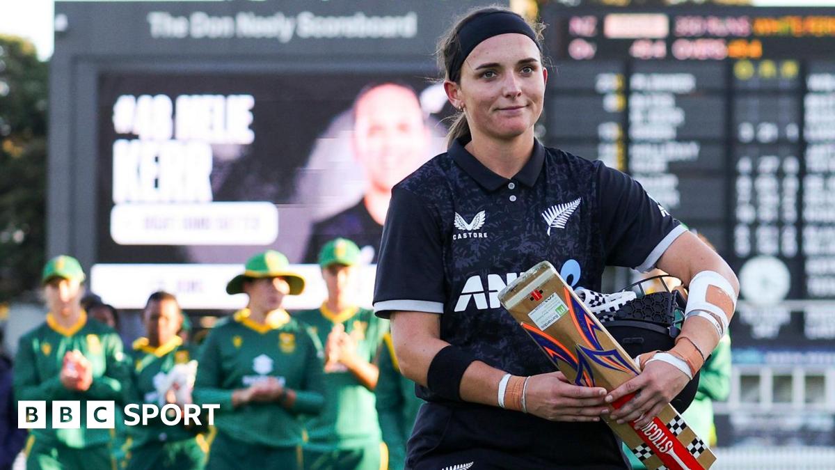 New Zealand all-rounder Amelia Kerr