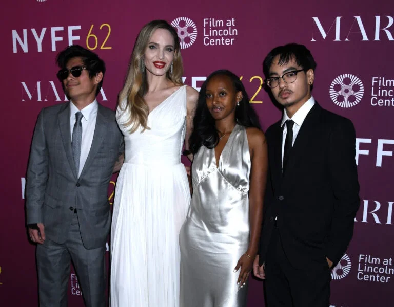 Angelina Jolie and kids, Pax, Zahara and Maddox at the