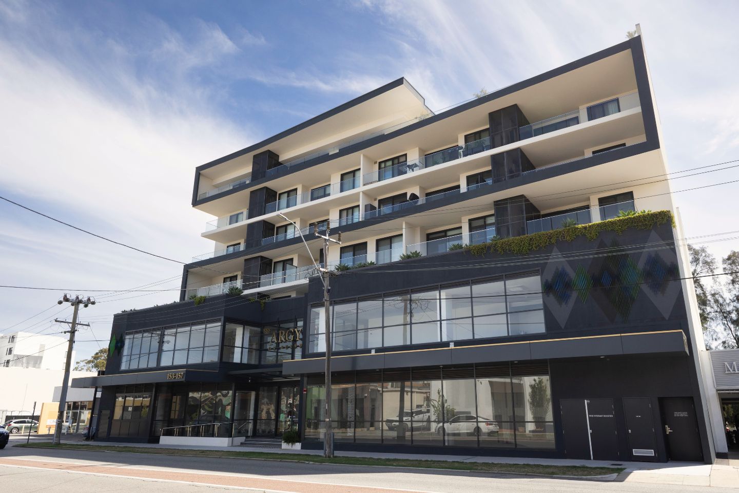 Subi architect Doepel Marsh in apartment contract dispute