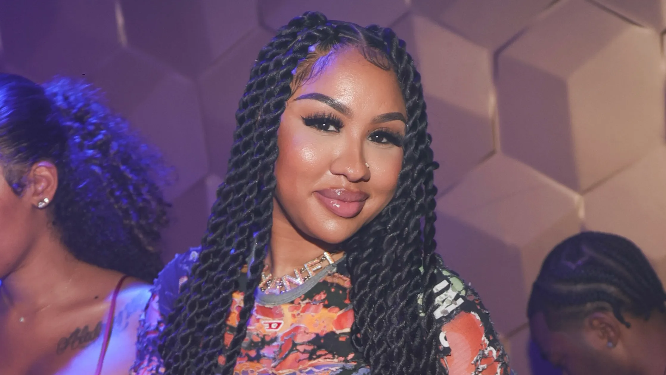 Come Thru, Then! Ari Fletcher Shows Off Her NEW LOOK After Doing The Big Chop! (PHOTOS + VIDEOS)