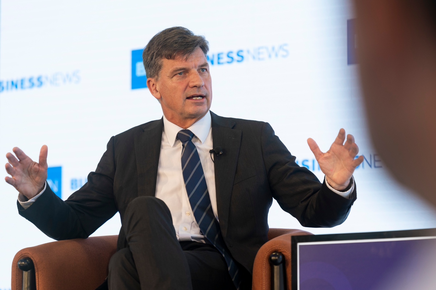 'Desperate dog-whistle': coalition unveils migrant plan