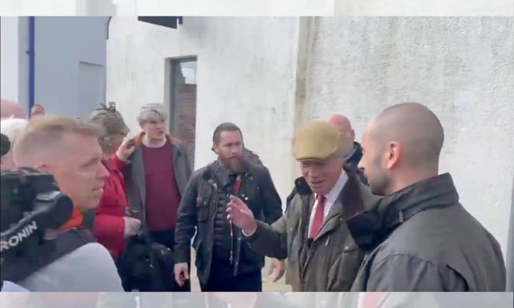 Farage heckled AGAIN as public gets sick of him