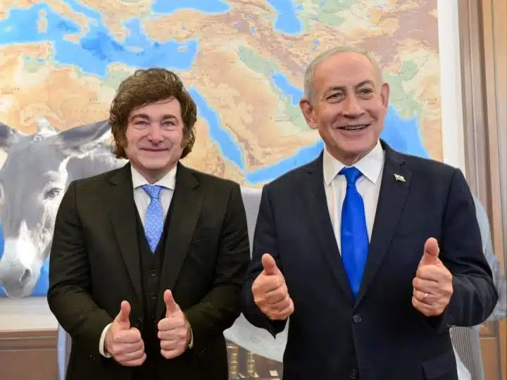 Javier Milei, Benjamin Netanyahu, and a donkey