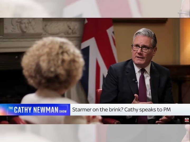 Cathy Newman talking to Keir Starmer