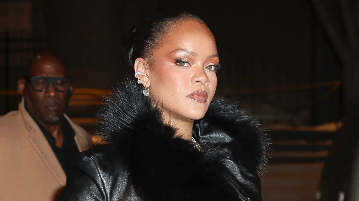 UPDATE: Details Of What Rihanna Told Police Following Shooting At Her Los Angeles Home Are Reportedly Revealed