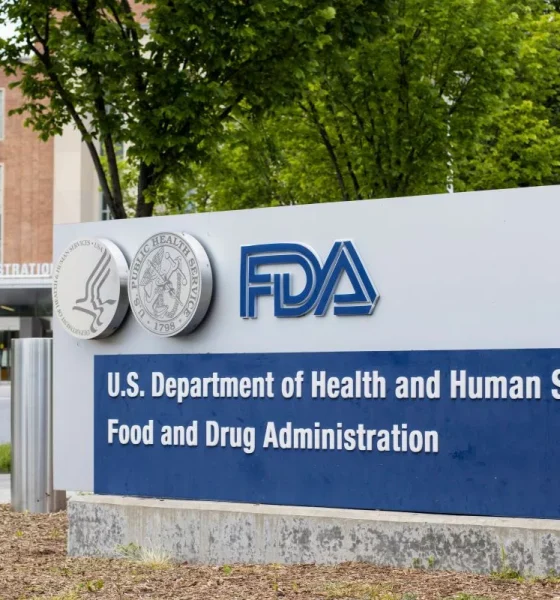 FDA delays effective date for two approved colors