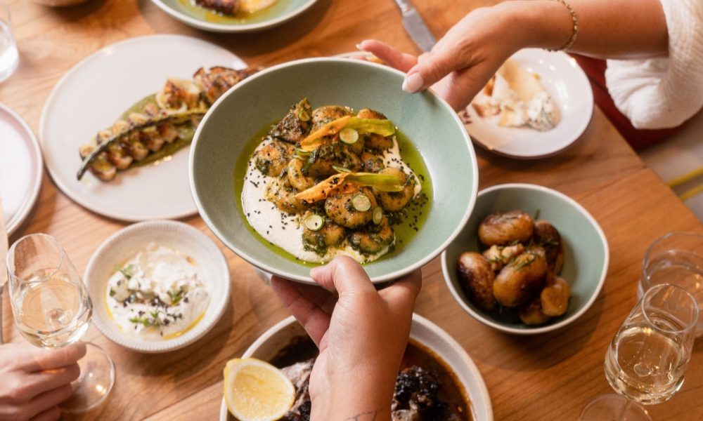 Review: Flexible Farra for business and fun