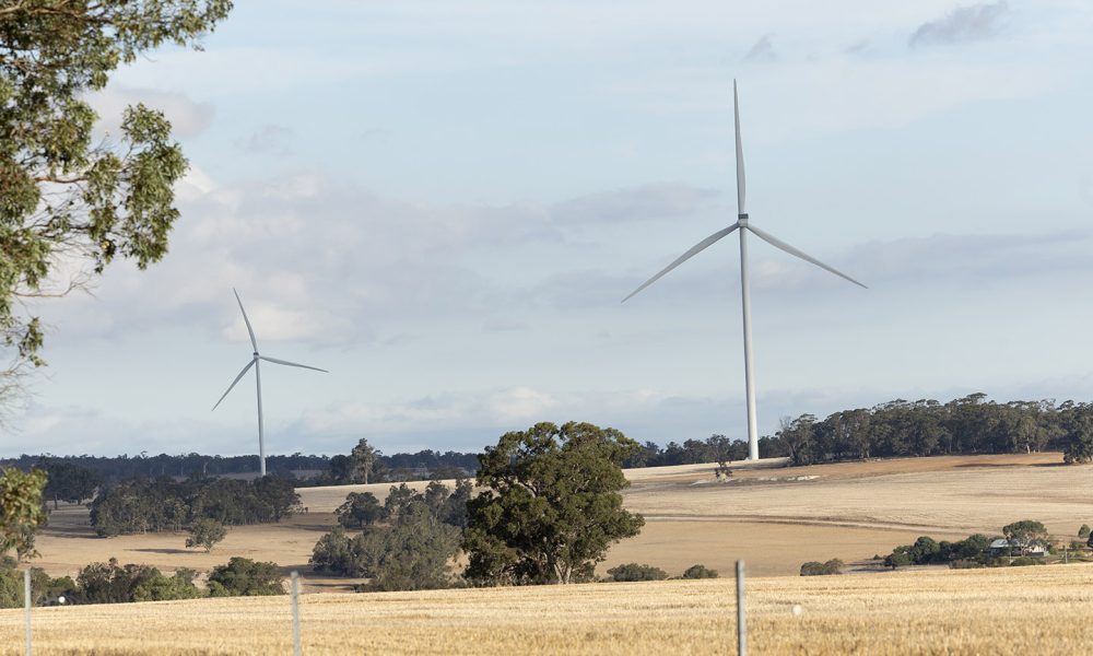 Regions call for bigger wind farm setbacks, property rights