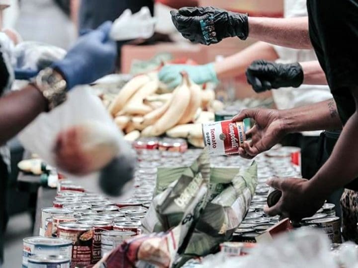 Universal Credit payment people using a Trussell Trust foodbank DWP