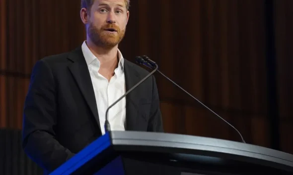 Prince Harry says he wanted to leave royal life as a teen after it 'killed my mum' | News UK