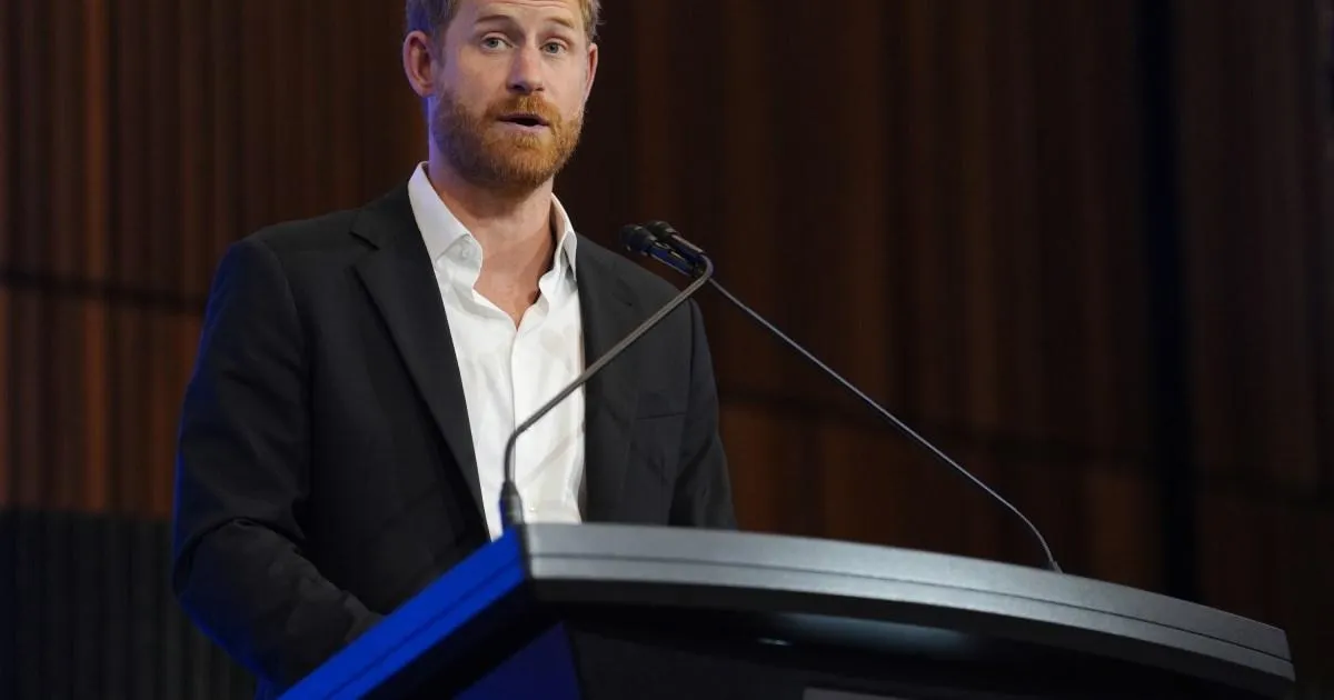 Prince Harry says he wanted to leave royal life as a teen after it 'killed my mum' | News UK