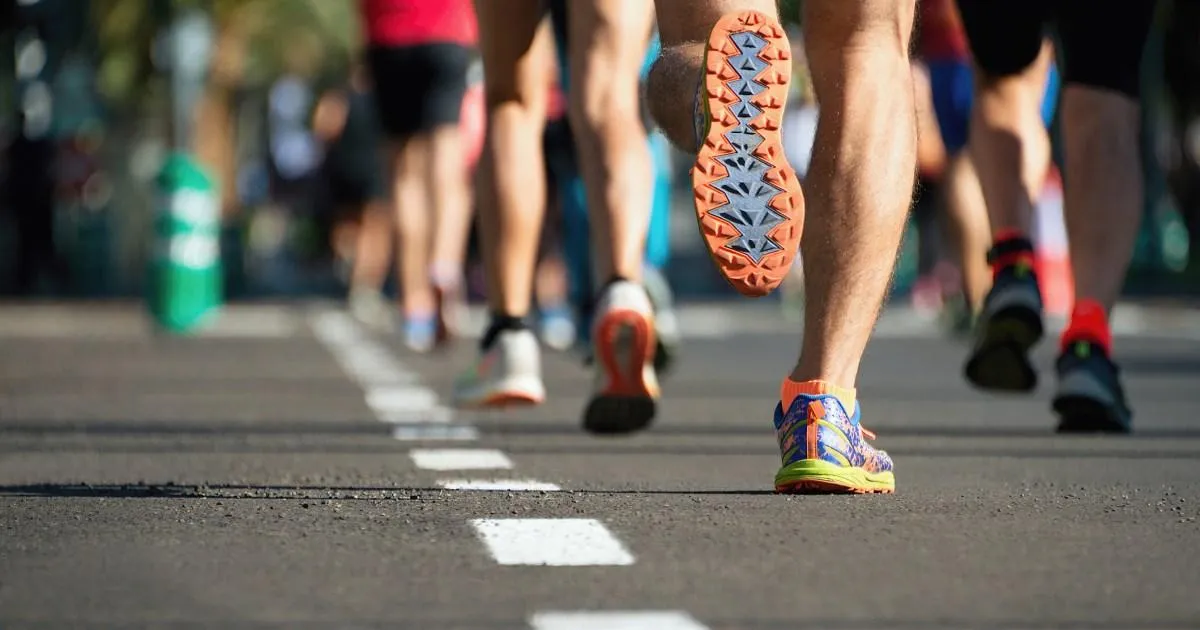 How long it should take you to run a mile, according to your age