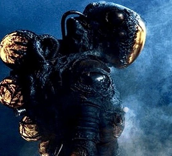 The Unfairly Hated Netflix Sci-Fi Thriller That Tells The Truth About Humanity