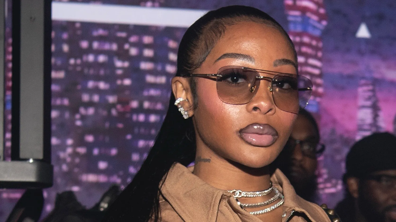 Dis Tew Much! Internet Users Are Swarming Emily Huff Social Media Amid Her Liking A Comment That Asked If She Beat Jayda Cheaves