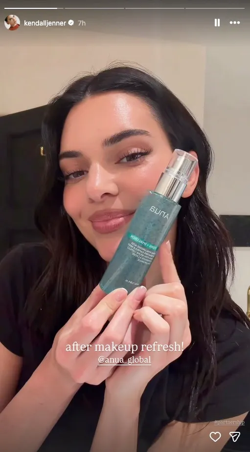 Kendall Jenner Spray