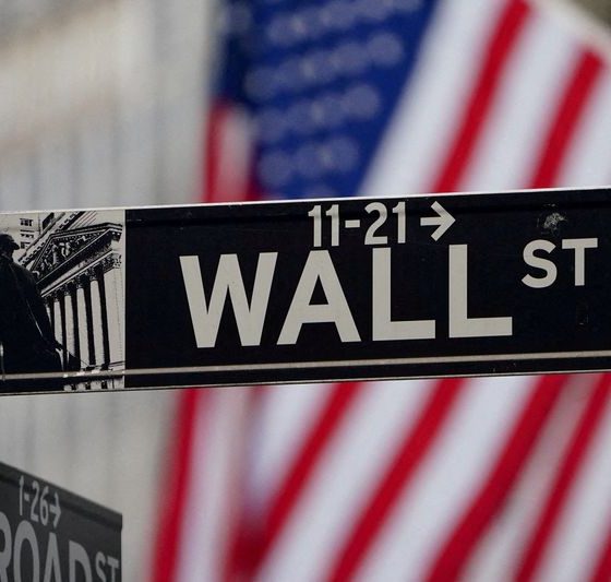 Dem senators query gov’t watchdogs over well-timed Wall Street bets