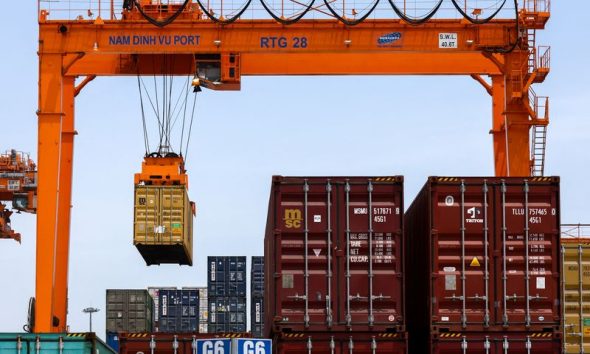 Vietnam Q1 GDP growth slows to 7.83% y/y from 8.46% y/y in Q4