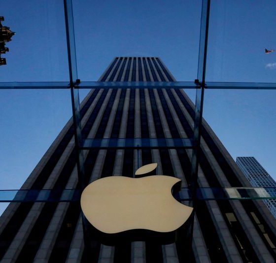 Apple’s foldable iPhone encounters engineering snags, faces potential shipment delays, Nikkei Asia reports