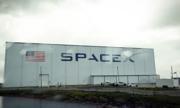 SpaceX posted nearly $5 billion loss in 2025, The Information reports