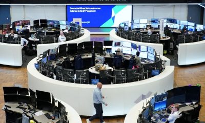 STOXX 600 gains for a third week with focus on Middle East peace talks