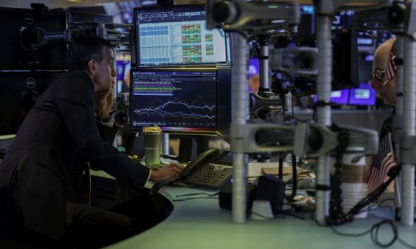 Wall St ends mixed, notches weekly gains as investors parse Middle East negotiations