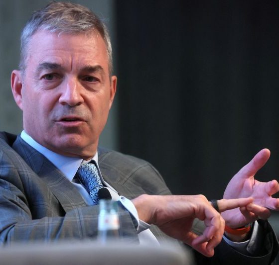 Exclusive-Third Point won’t run proxy fight at CoStar, exits position, letter says