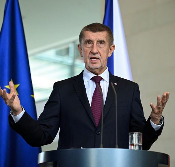 Czech Prime Minister Babis backs Hungary’s Orban ahead of vote
