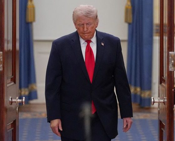 Trump says US forces are ’clearing’ Strait of Hormuz