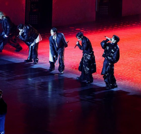 Big screens, bigger fandom: BTS brings ‘ARIRANG’ tour to AMC theaters