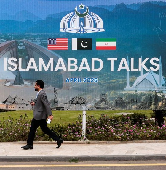 US-Iran talks pause for now, disagreements remain