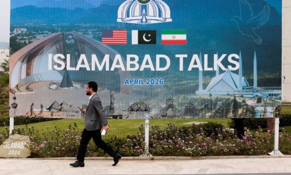 US-Iran talks pause for now, disagreements remain