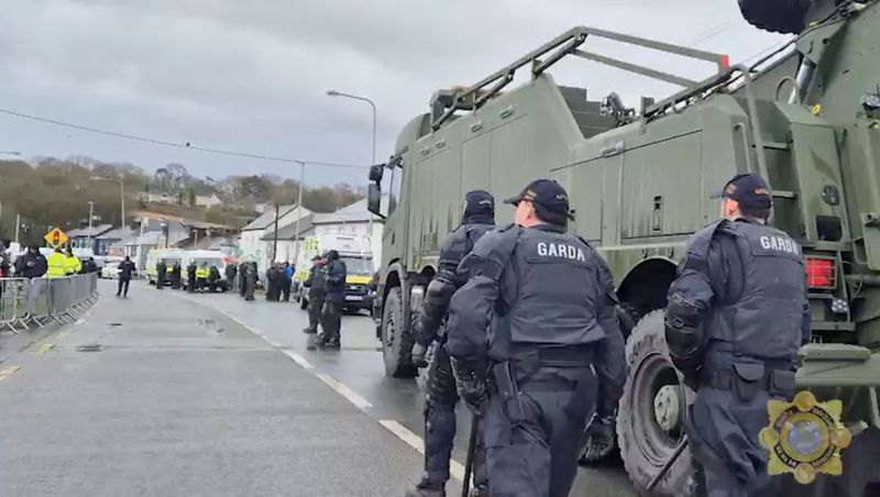 Irish police clear fuel protesters from central Dublin after days of gridlock