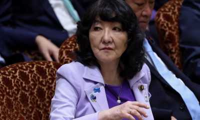 Japan finance minister asks trade minister to avoid remarks on BOJ policy