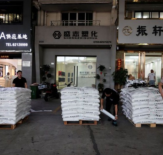 Iran war promises green edge for Asia as plastic packaging runs short