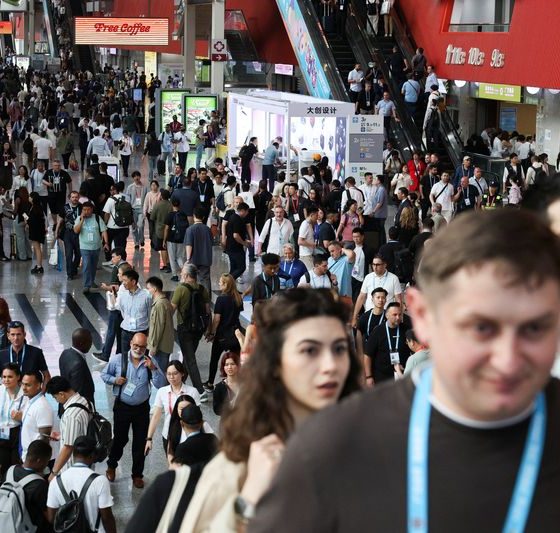 Iran war drives up costs, spoils the mood at China’s largest trade fair