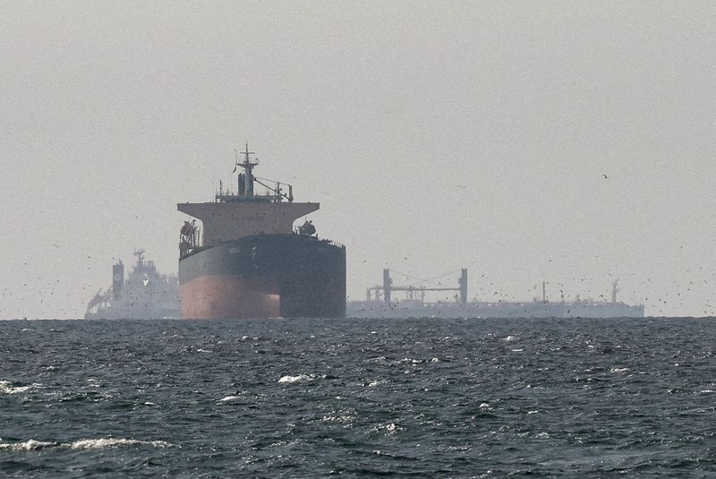 Shipping traffic remains at virtual standstill through Hormuz, data shows