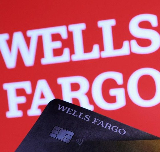 Trump says he will be looking into banks regarding Los Angeles wildfires