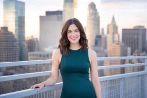 Lale Akoner Global Markets Analyst At Etoro